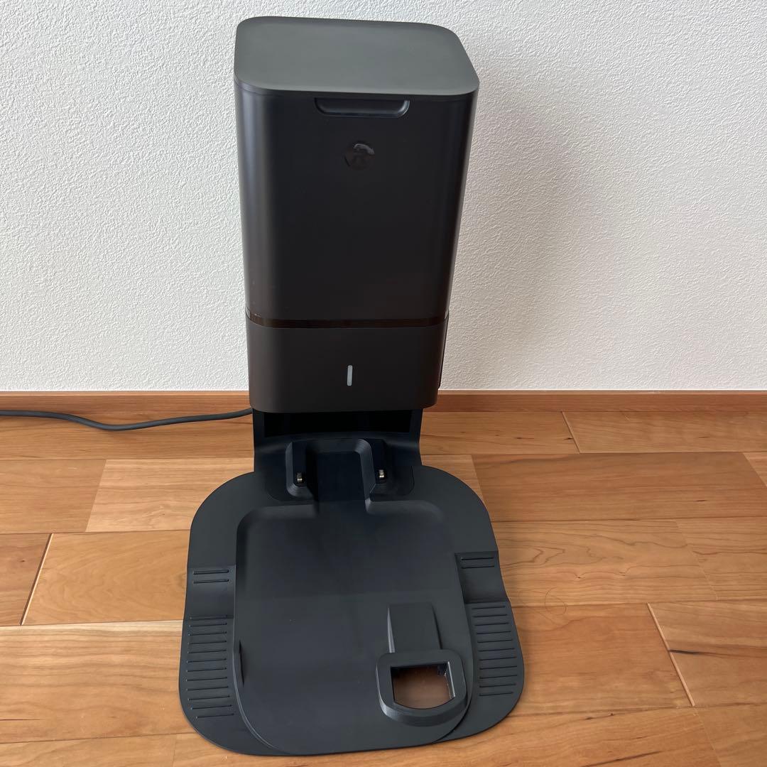 iRobot i7+ ロボット掃除機　ルンバ+自動ゴミ収集機 i755060