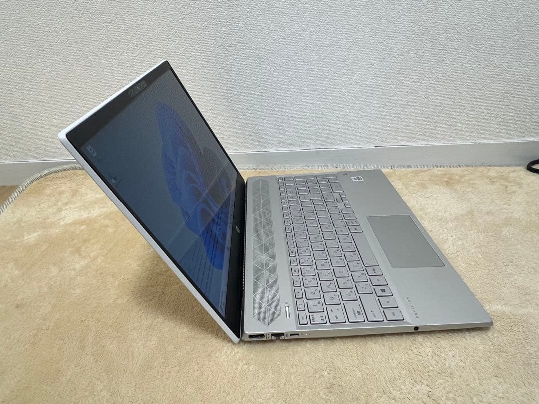 Windowsノート本体 HP Pavilion core i5/RAM8GB/SSD256GB