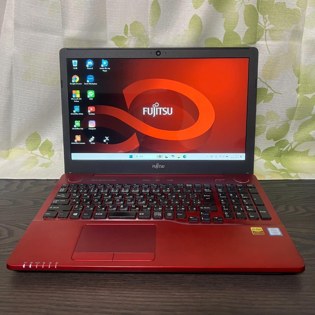 富士通 LIFEBOOK✨新品SSD256GB☆メモリ8GB☆Core i7