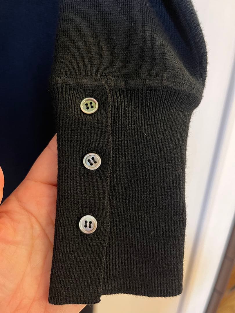 黒 ニットワンピース タートルネック