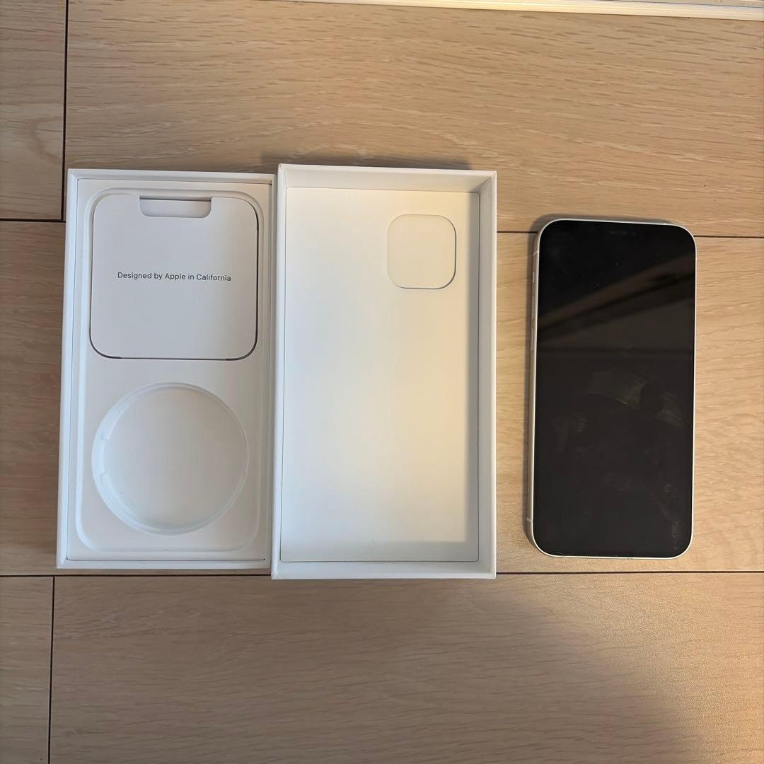 iPhone12 本体　64GB White simフリー