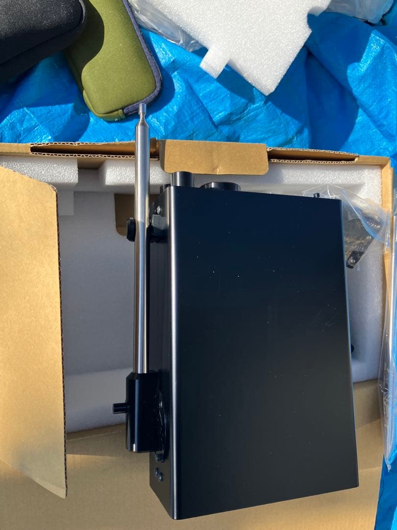 注目！　Blackbird トランシーバー 日本製の合法CB無線機です。