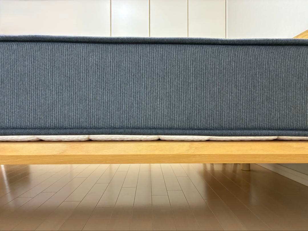 【写真追加】（美品）NELL セミダブル マットレス