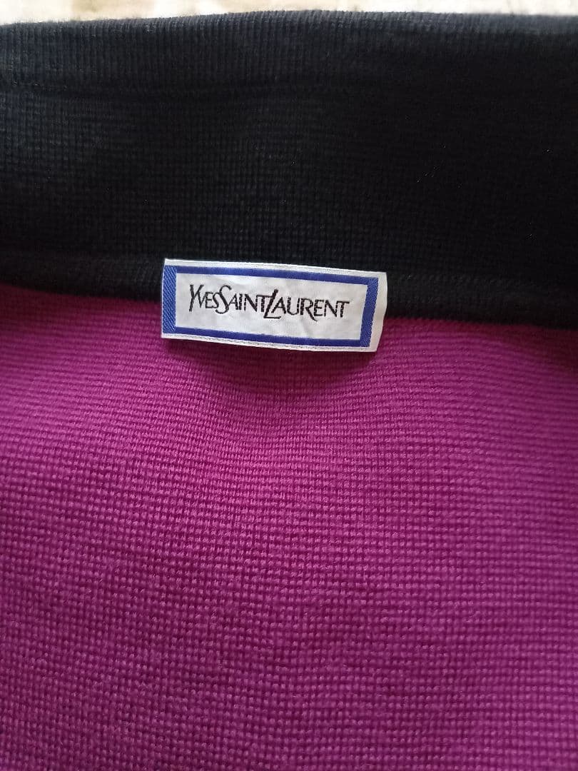 N*E様 Yves Saint Laurent パープルニット
