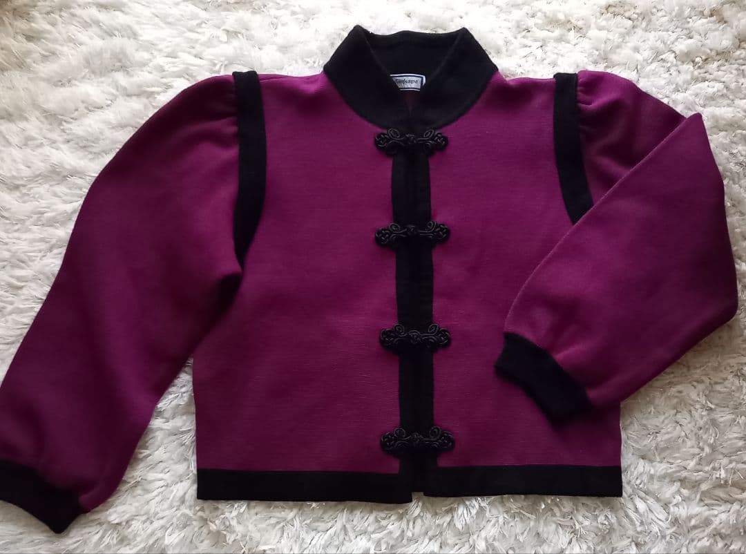 N*E様 Yves Saint Laurent パープルニット