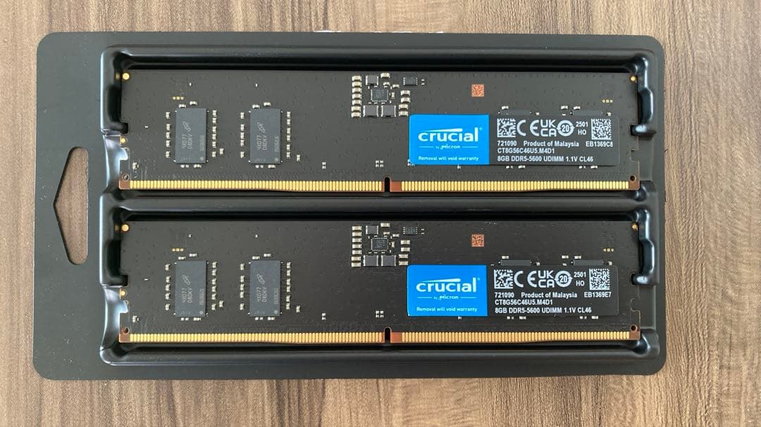 Crucial DDR5-5600 8GBメモリ×2枚　BTO外し品