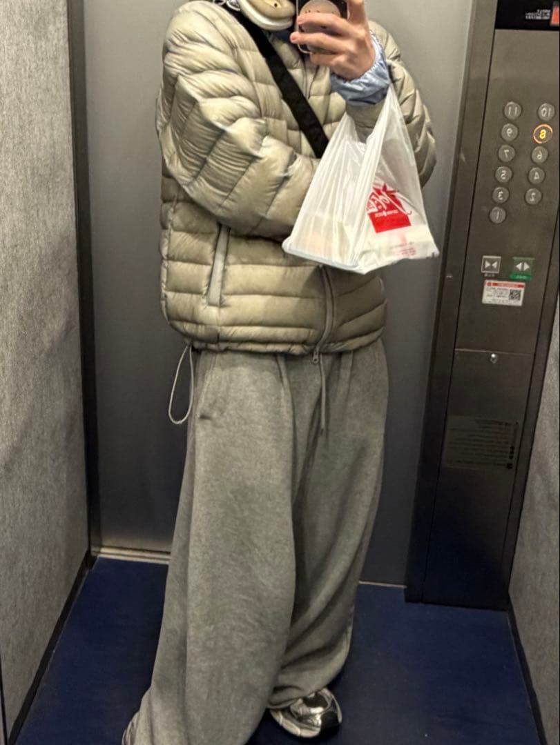 【SAN SAN GEAR】 Suffix puffer jacket GREY