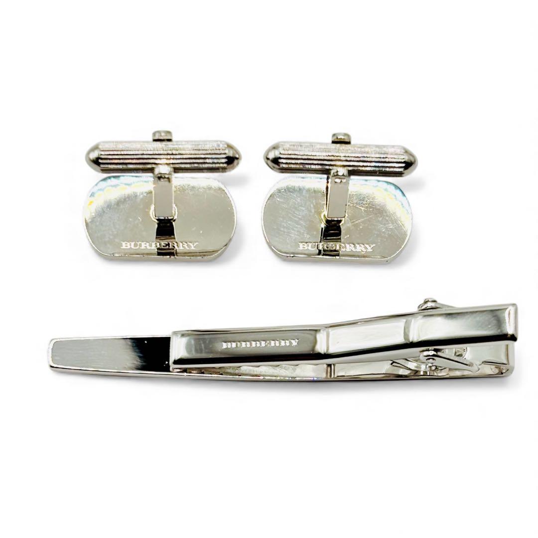 【美品】BURBERRY カフス＆ネクタイピン セット シルバー 高級アクセ