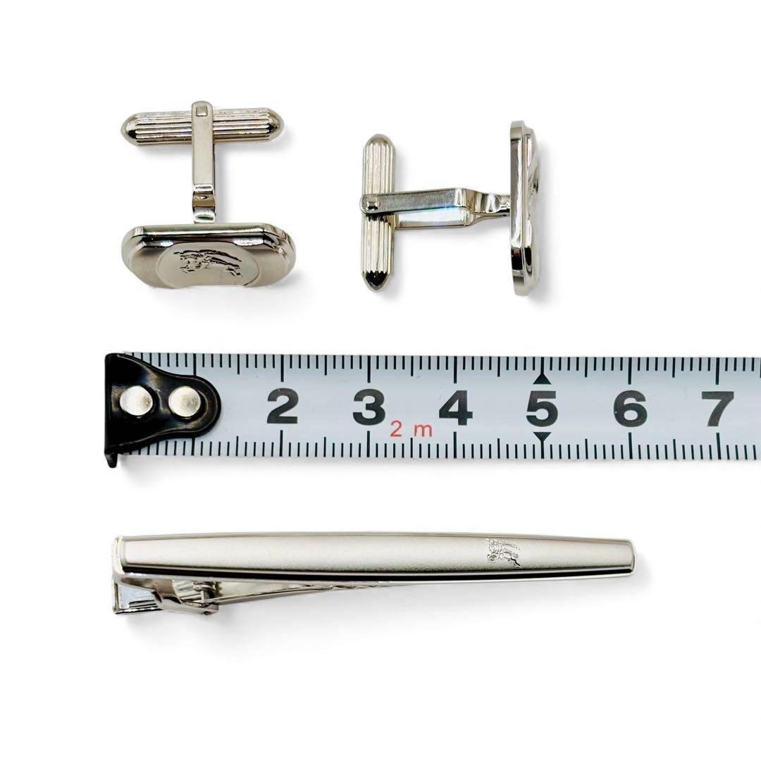 【美品】BURBERRY カフス＆ネクタイピン セット シルバー 高級アクセ