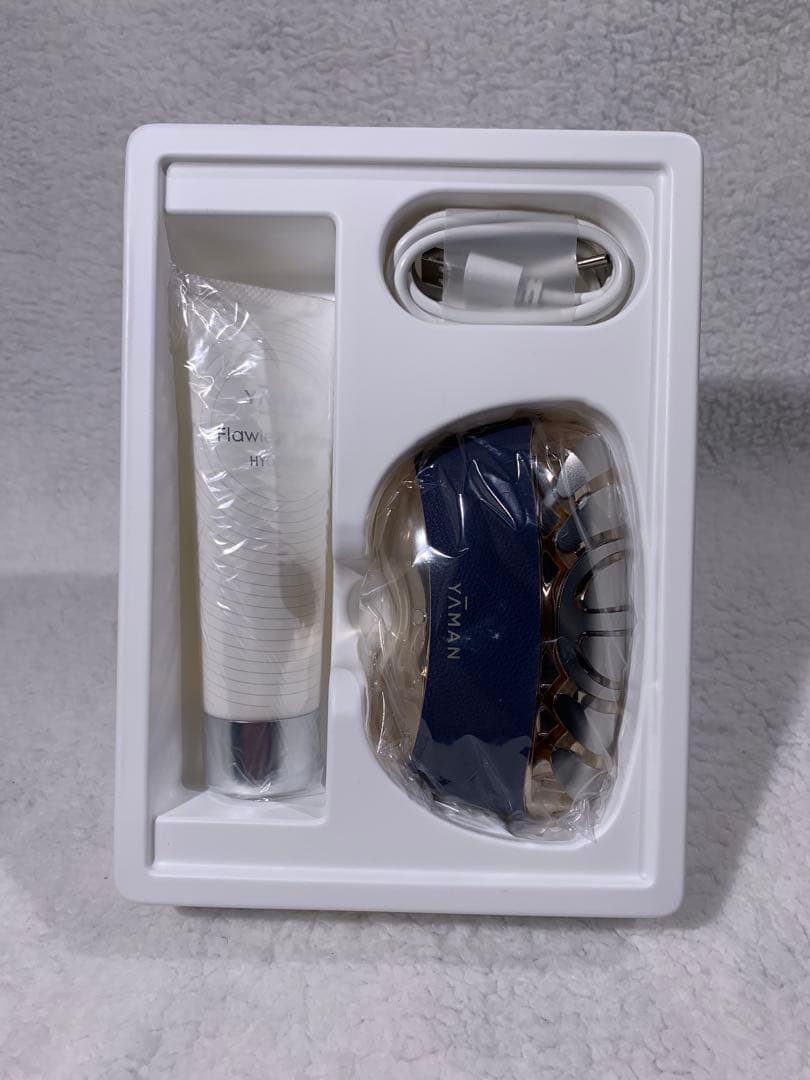 ※上位モデル※ ヤーマン リフトロジー SP（箱あり/セラム付き）