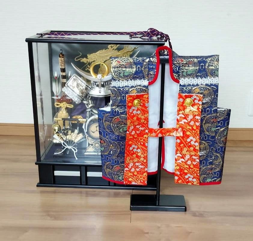 五月人形と衣装セット　　中古