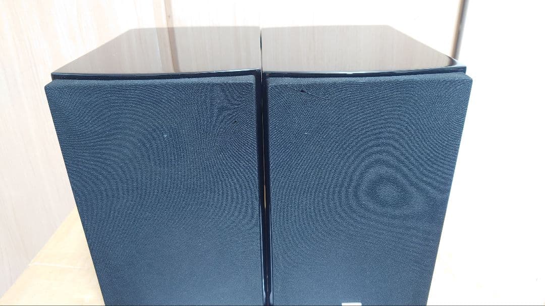 スピーカー・ウーファー DALI MENUET BLACK