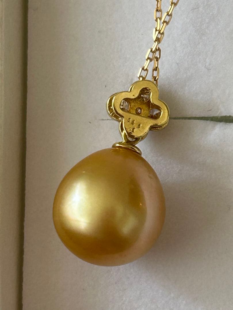 Rose様トップのみK18南洋白蝶ゴールデンパールダイヤ0.2ct