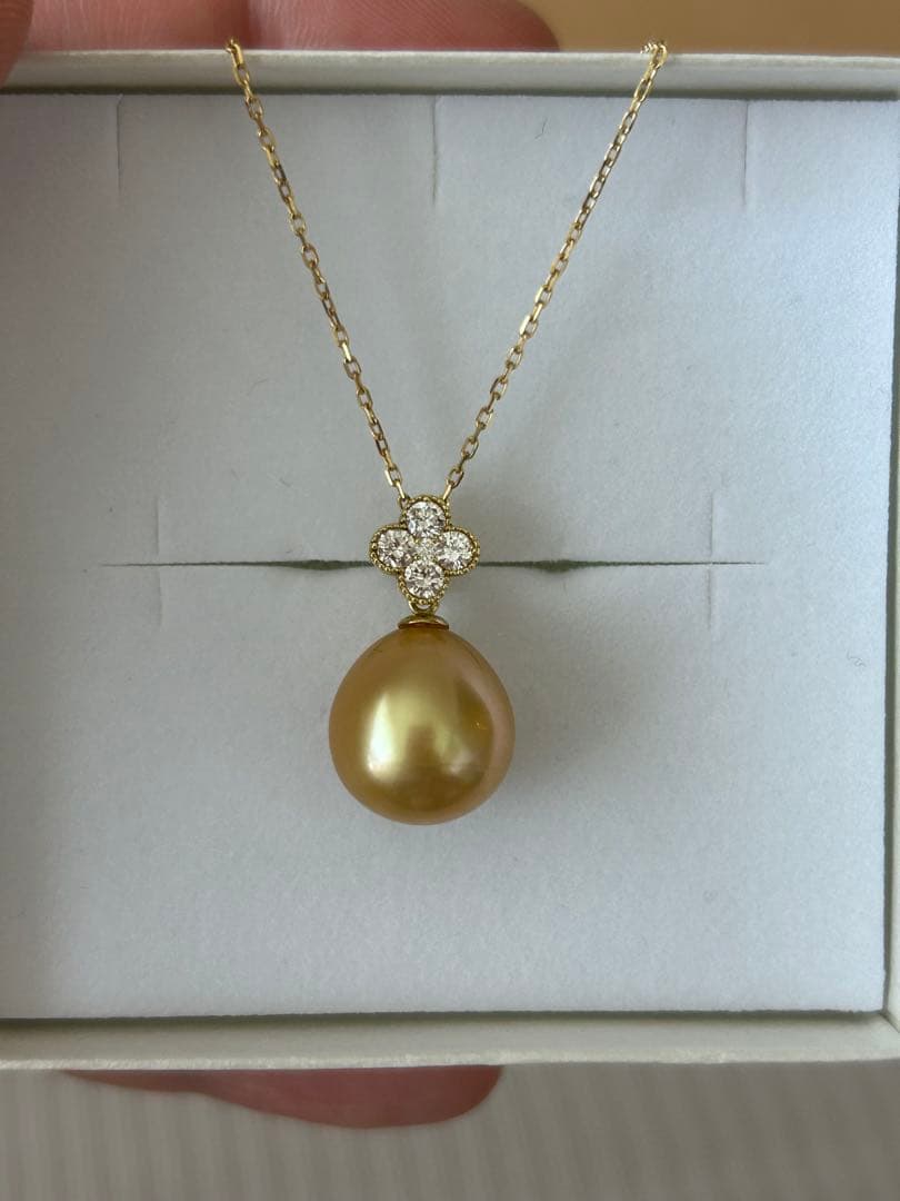 Rose様トップのみK18南洋白蝶ゴールデンパールダイヤ0.2ct