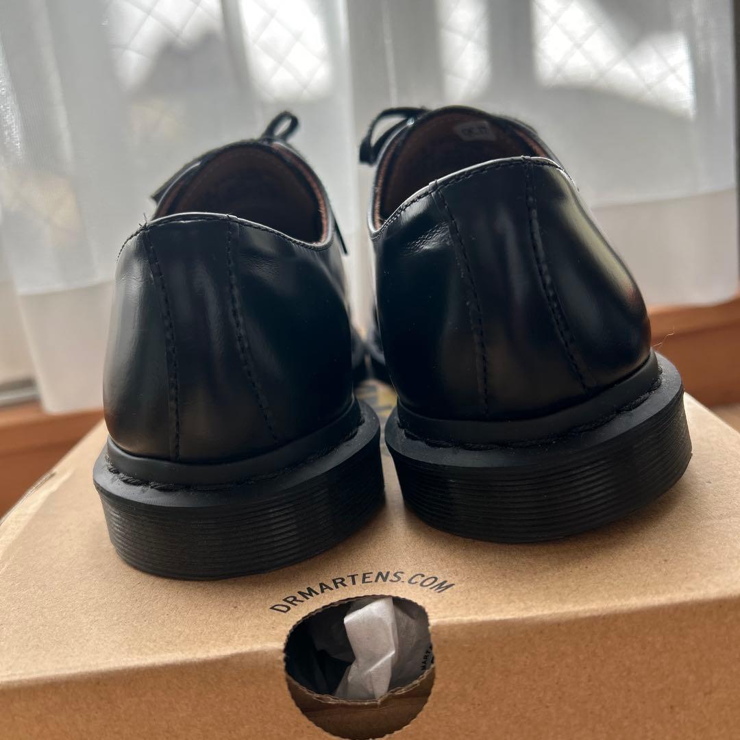 Dr.Martens ArchieⅡ 3ホール
