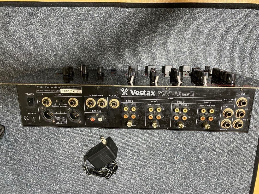 Vestax PMC-15 MKII DJミキサー 本体