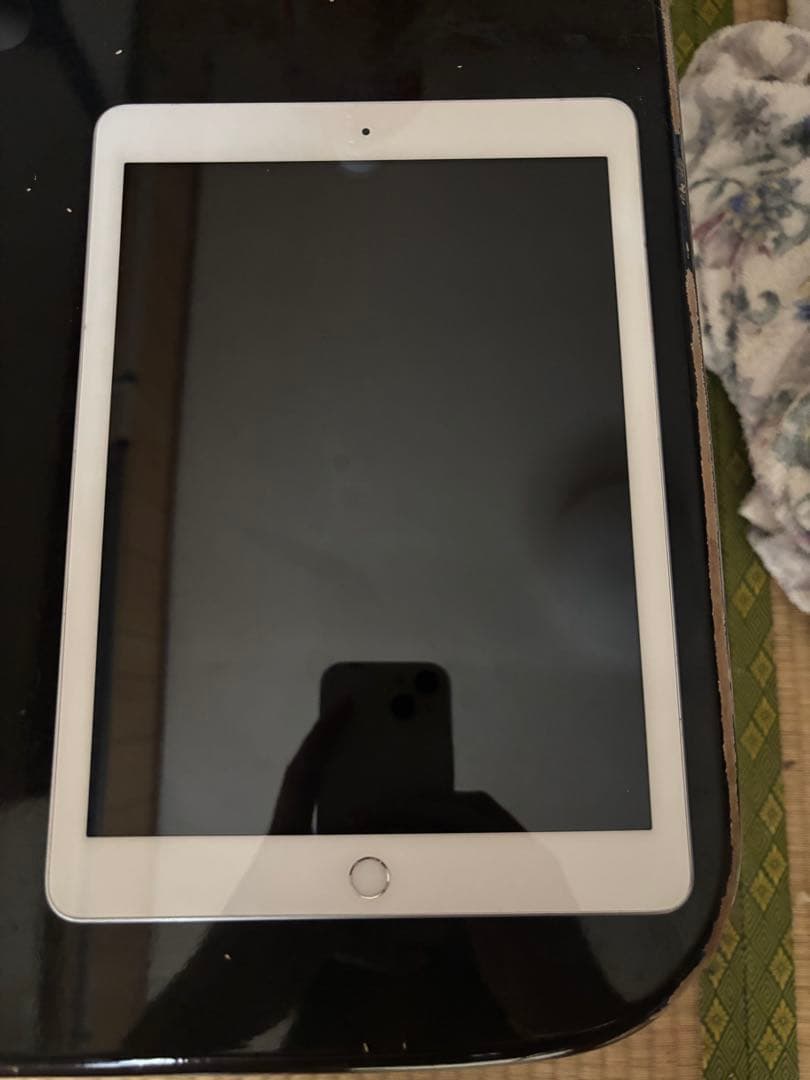 美品　iPad 代6世代　32GB