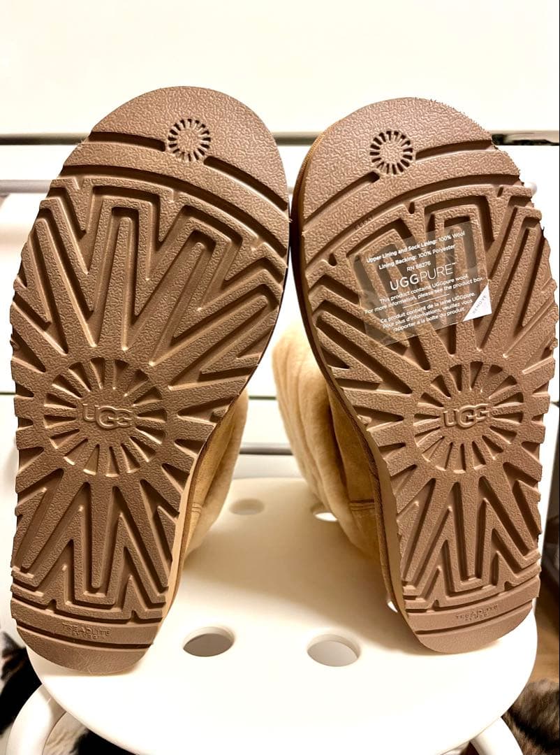 UGG ムートンブーツ ベージュ 24cm※未使用品