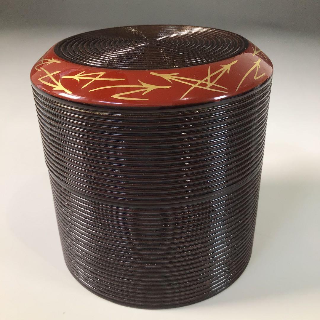 Ｒ８０５　棗　『中村湖彩作』『溜塗』『面朱松葉蒔絵』『中次棗』　共箱　茶道具