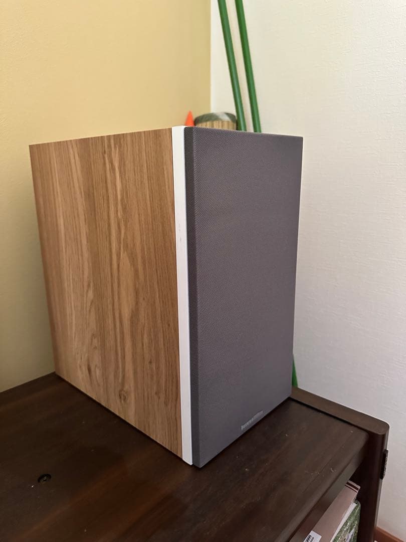 Bowers & Wilkins 606 S2 RＬスピーカー2本