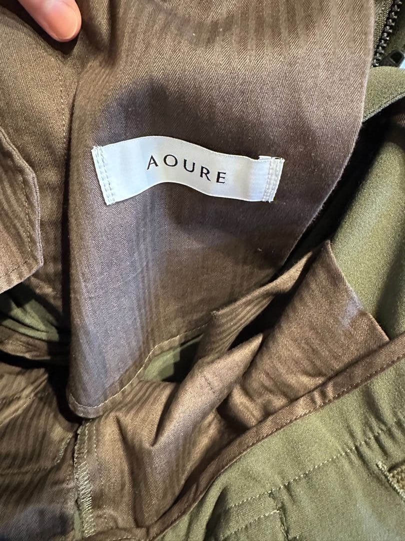 AOURE グリーンスラックスパンツ