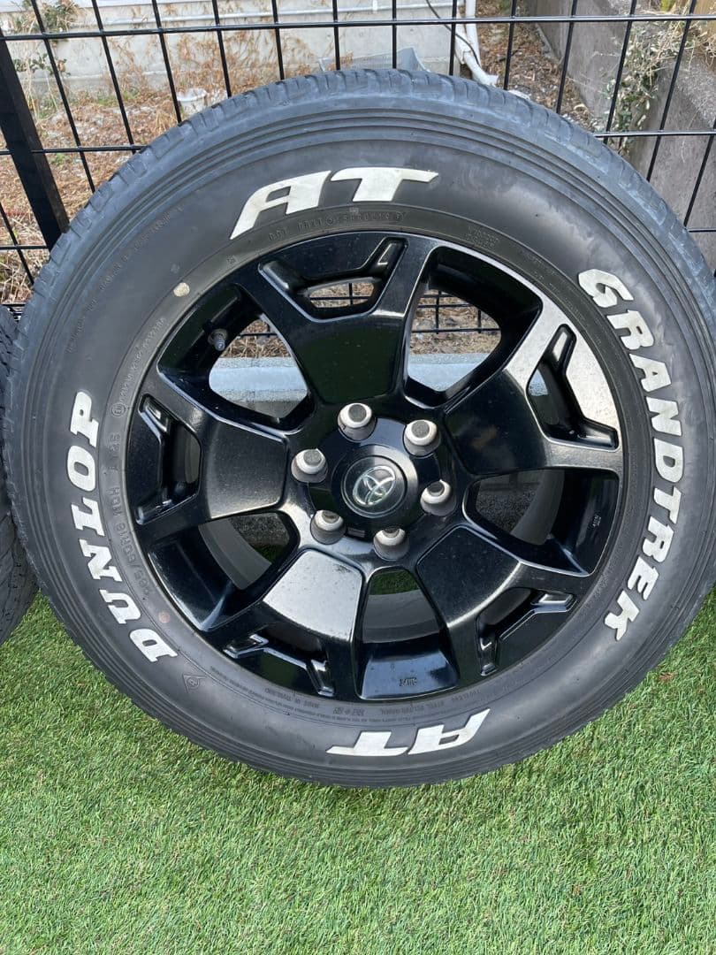 ハイラックス　ブラックラリーエディション　純正ホイールタイヤセット