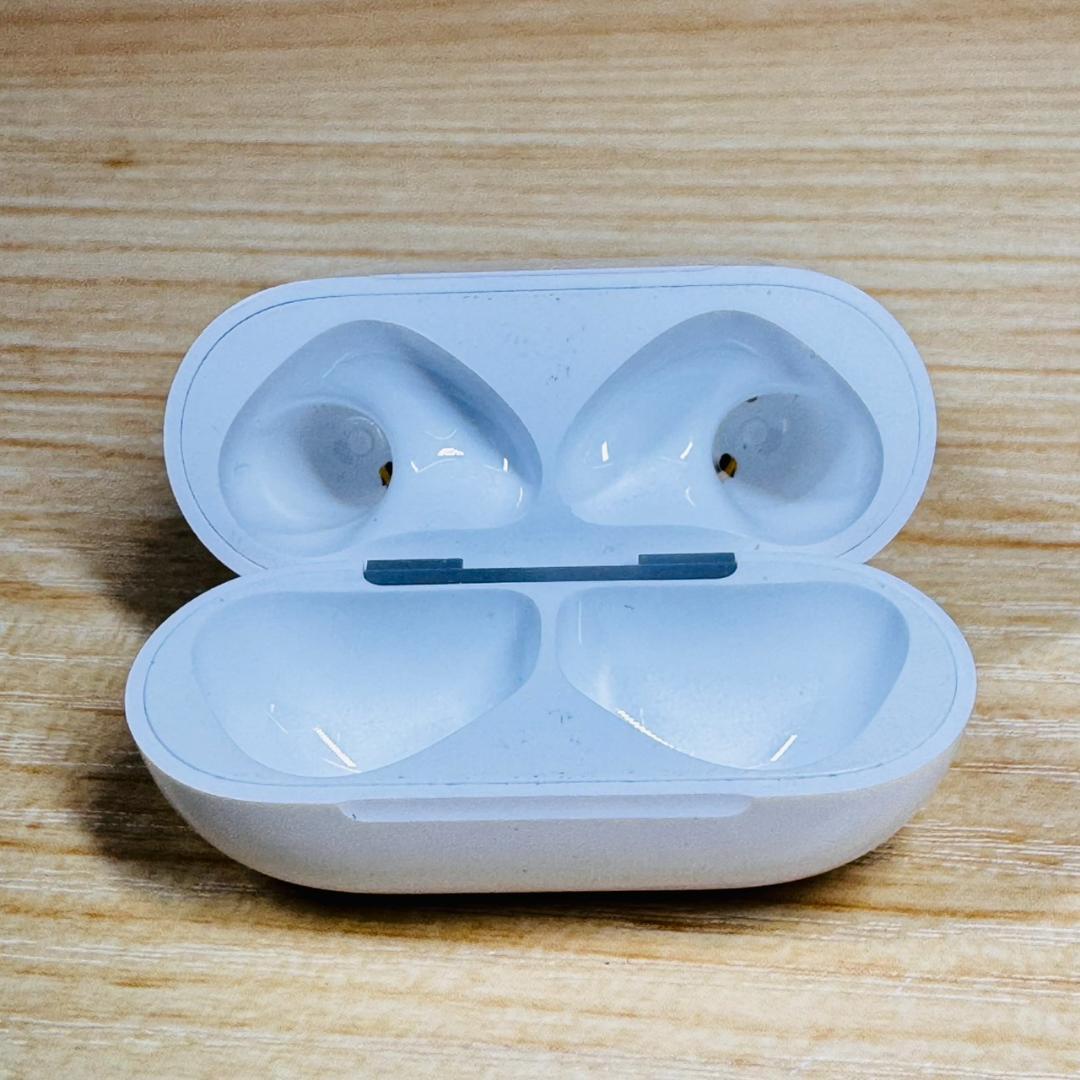 A6331 Apple Air Pods 第4世代 MXP63J/A