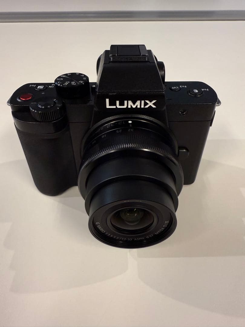 美品 ルミックス LUMIX DC-G100DK レンズ付き