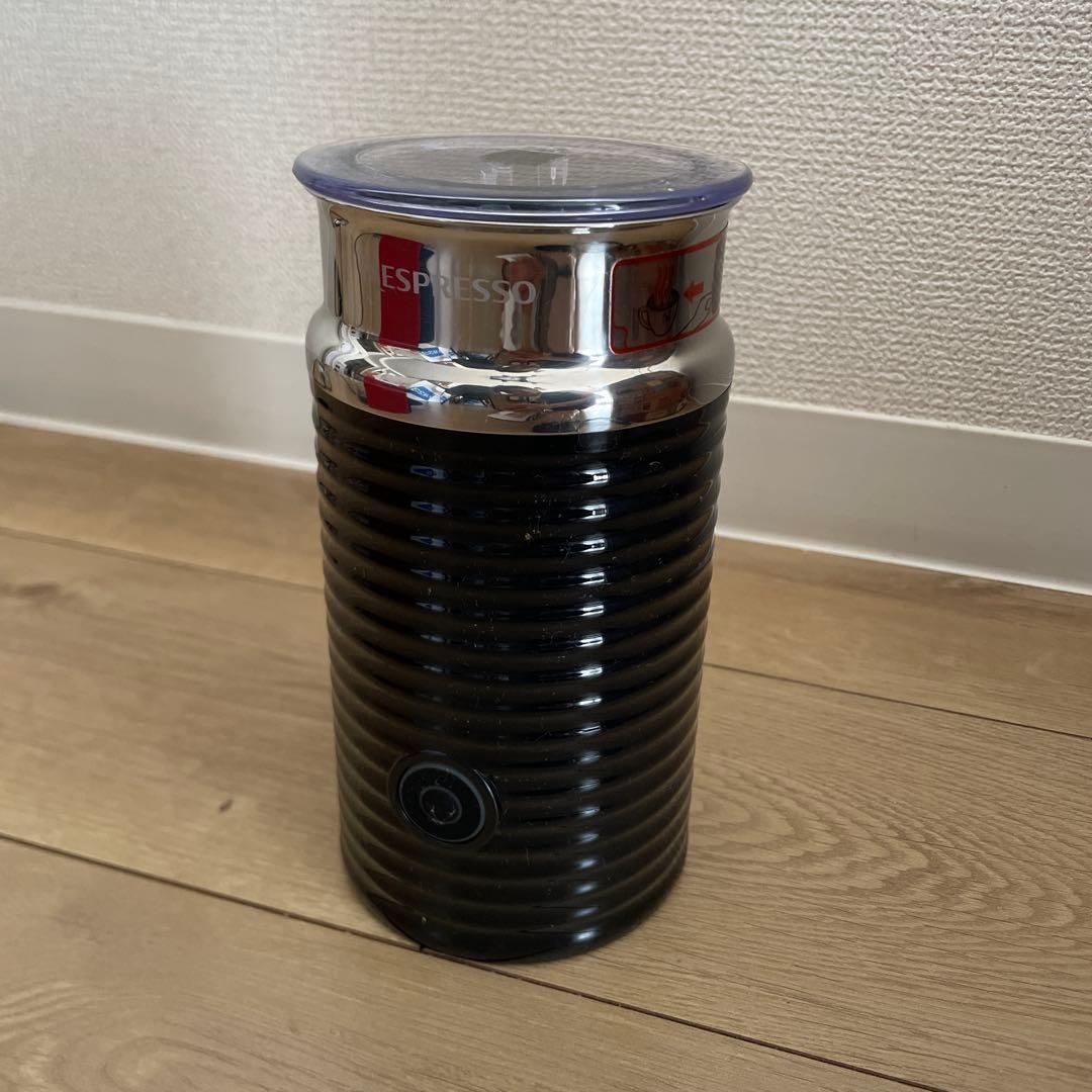 Nespresso エスプレッソマシン 赤 2017年製　エアロチーノ3