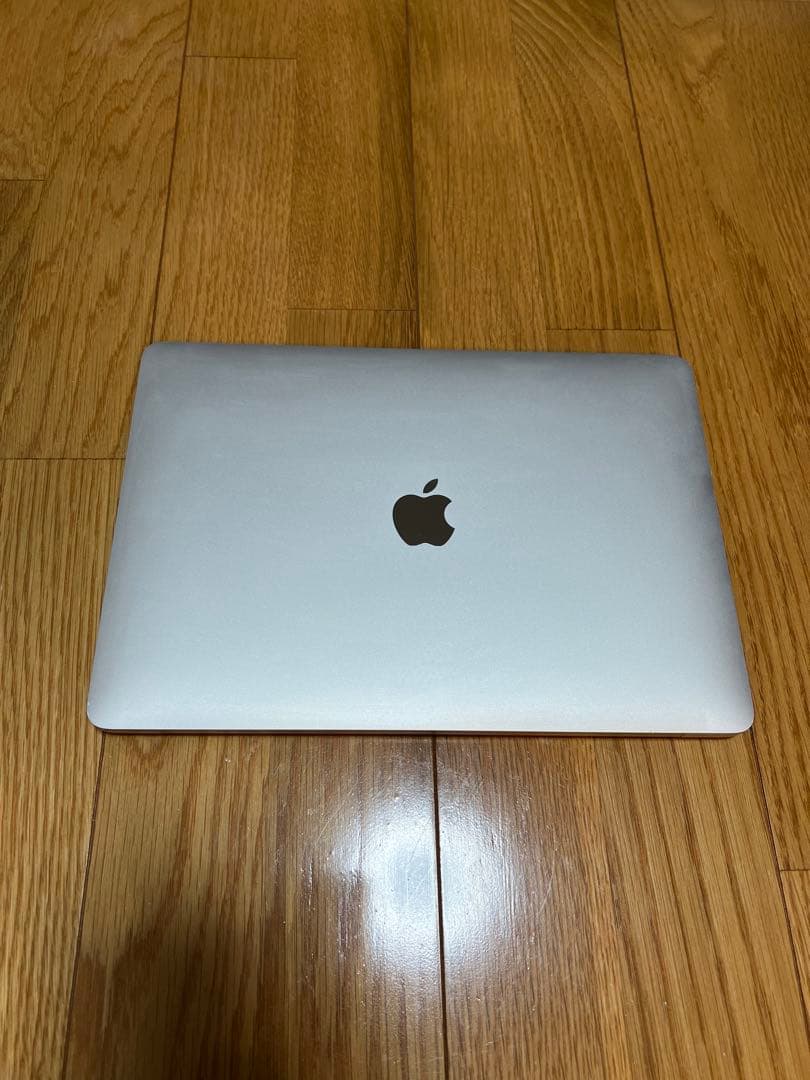 MacBook Air M1 シルバー