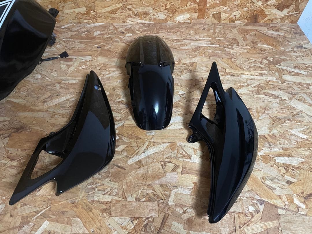 バリオス2 外装一式　タンク付属品無し