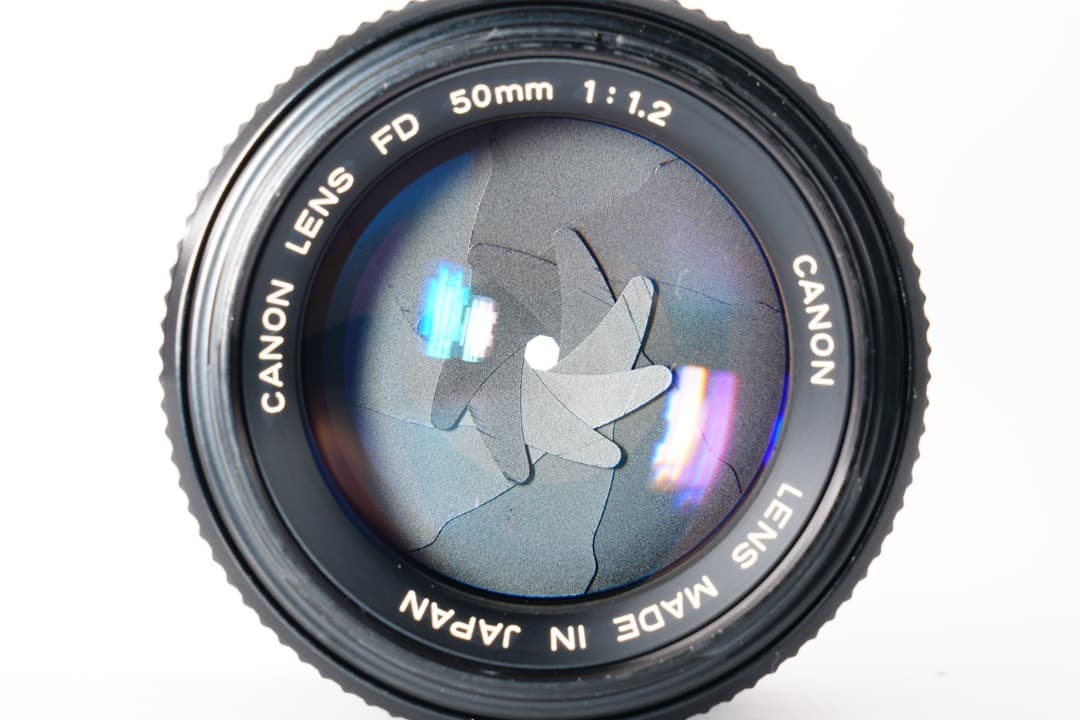 【極美品】 Canon New FD 50mm F1.2 382 キャノン