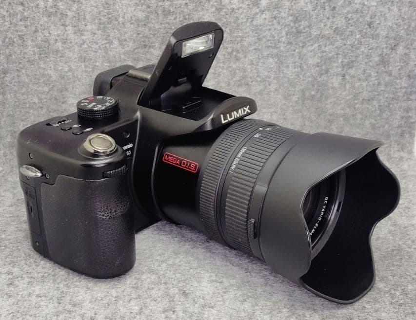 Panasonic LUMIX DMC-FZ50 デジタルカメラ