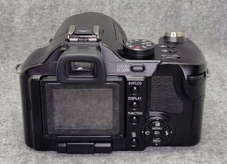 Panasonic LUMIX DMC-FZ50 デジタルカメラ