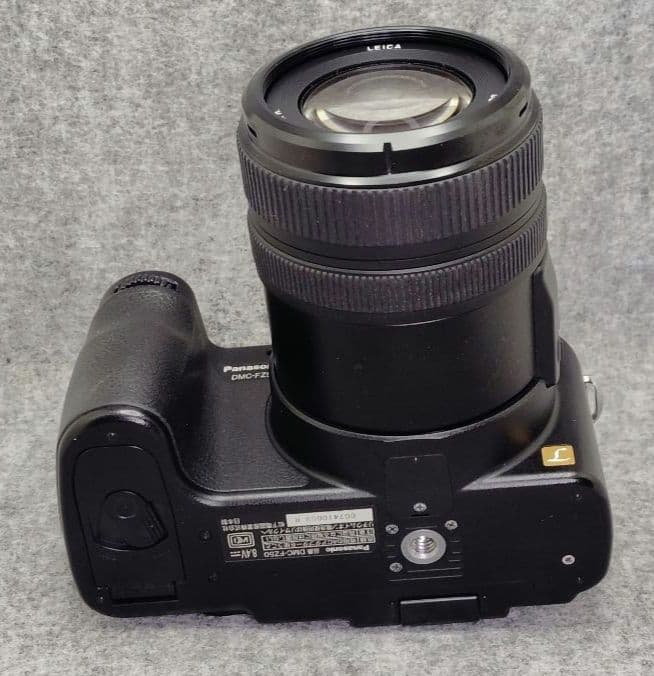 Panasonic LUMIX DMC-FZ50 デジタルカメラ