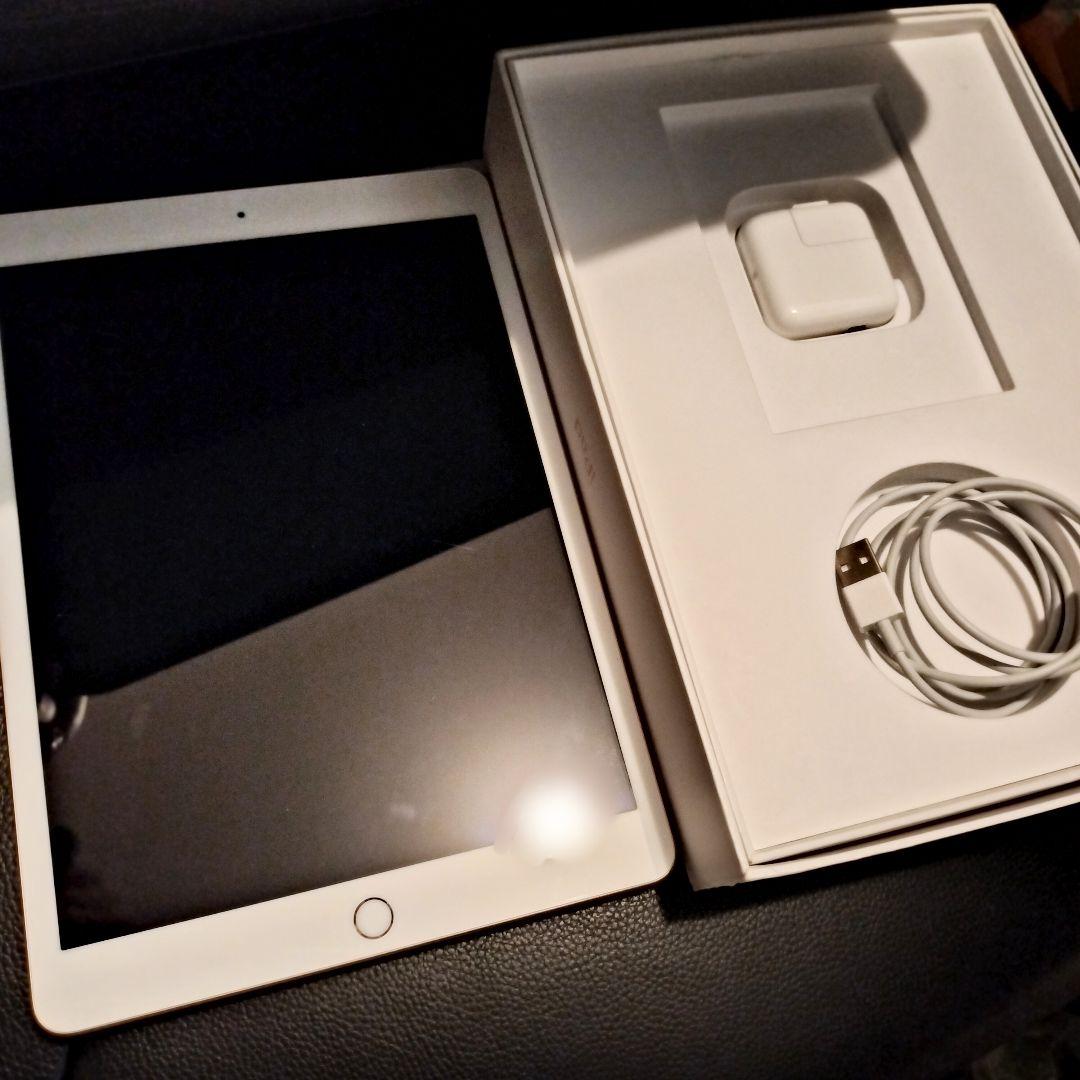 Apple iPad 第7世代 WiFiモデル 32GB ゴールド 美品