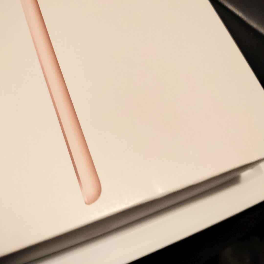 Apple iPad 第7世代 WiFiモデル 32GB ゴールド 美品