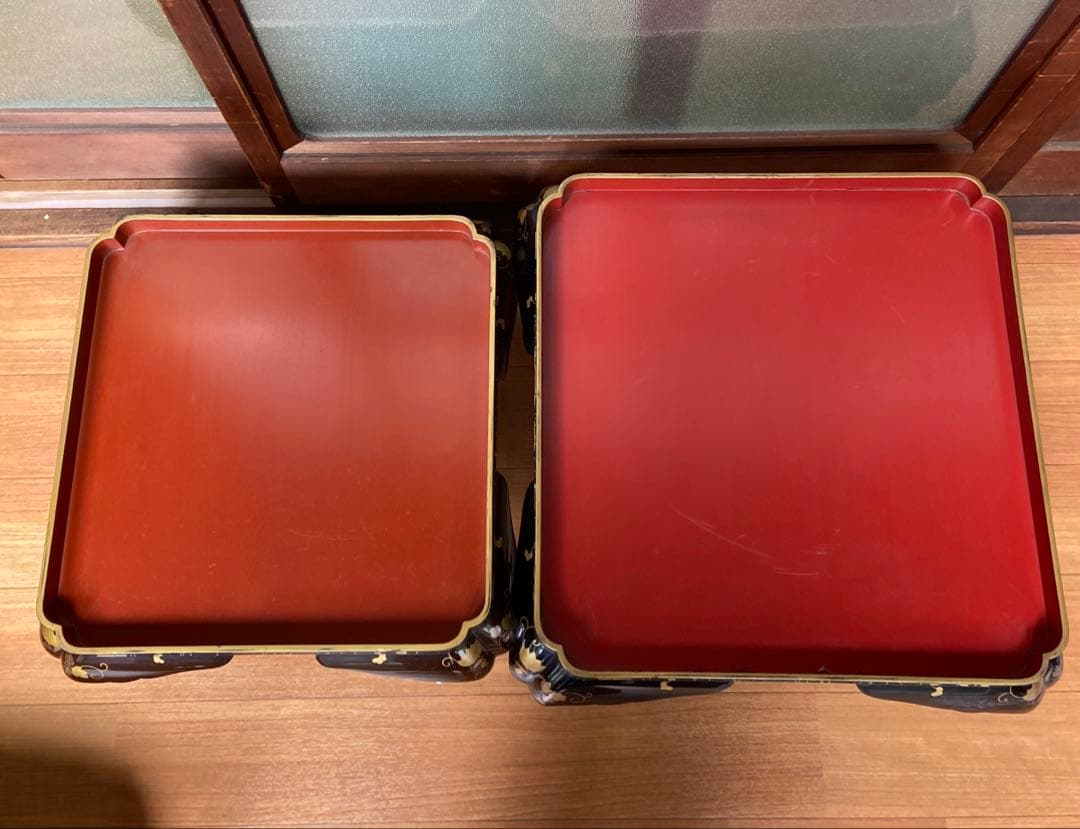 大名道具 金蒔絵花の図四ッ足盆三客 江戸時代