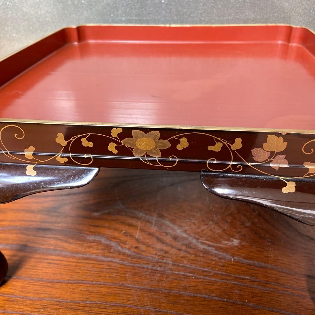 大名道具 金蒔絵花の図四ッ足盆三客 江戸時代