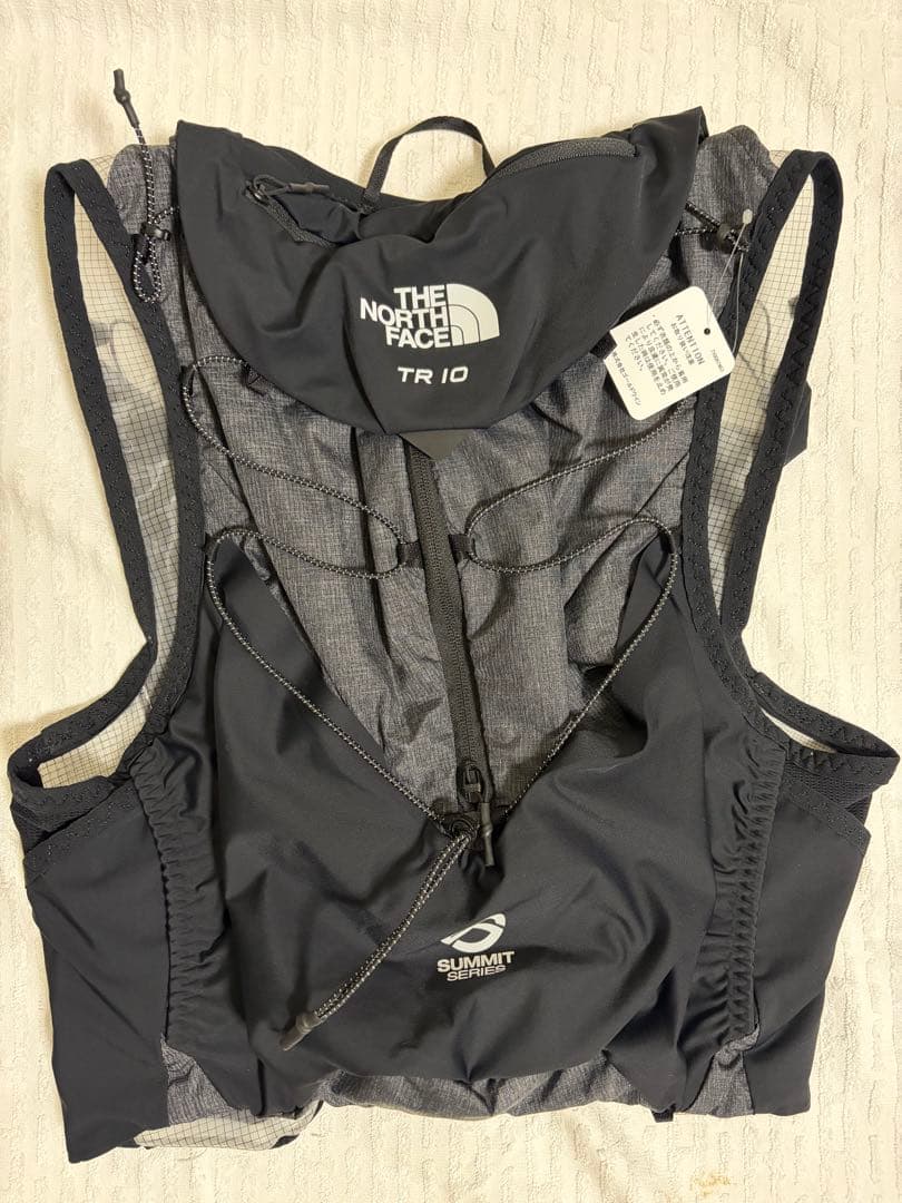 未使用タグ付き　ザノースフェイス TR 10 NM62512 トレランベスト
