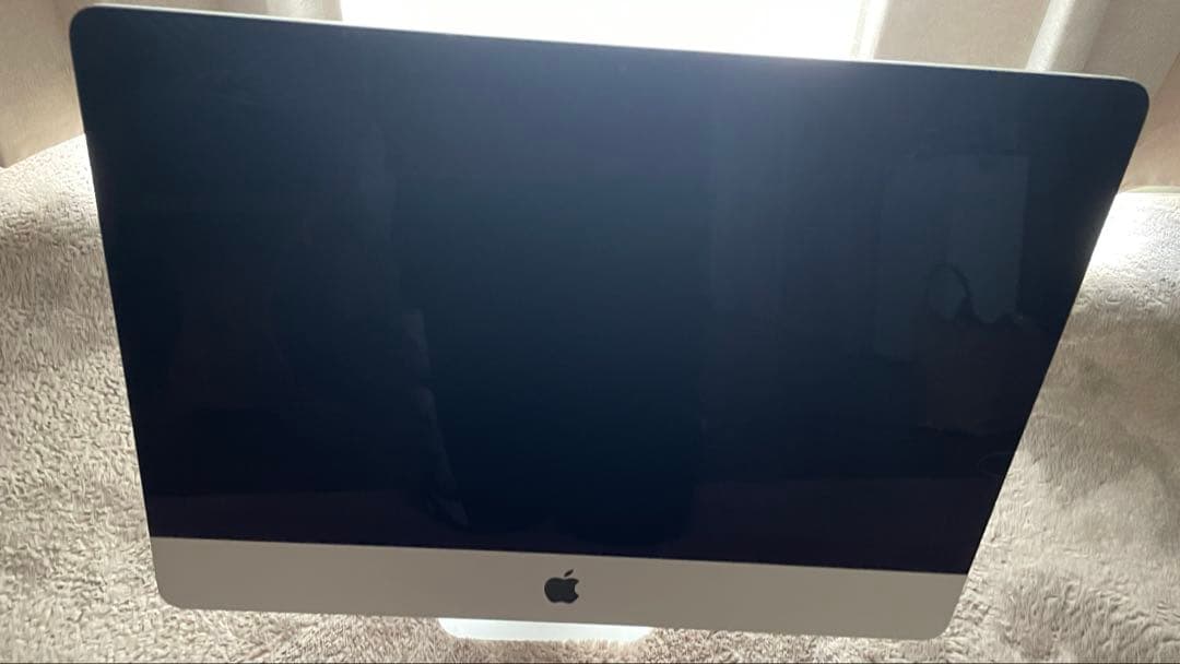 Apple iMac 21.5-inch Retina 4K（Mid 2017）