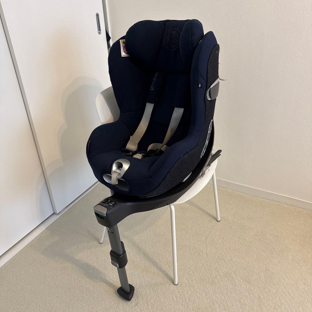 「きえ専用」サイベックス　シローナZ　i-Size　ベースZ付