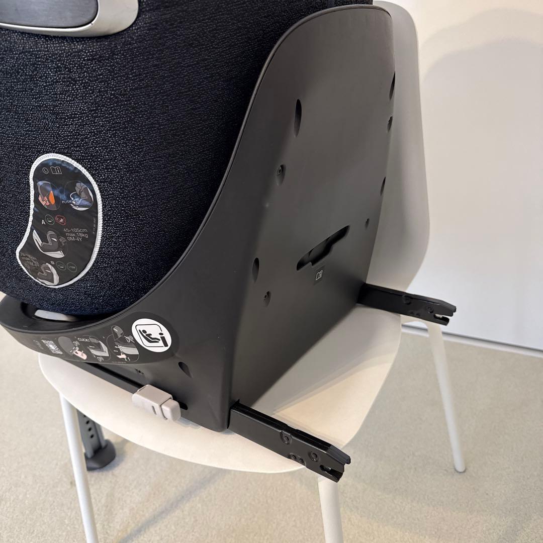 「きえ専用」サイベックス　シローナZ　i-Size　ベースZ付