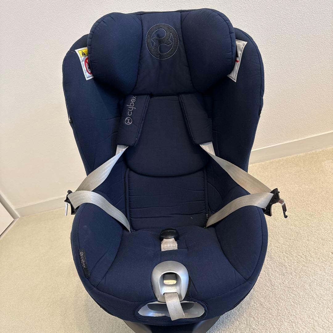 「きえ専用」サイベックス　シローナZ　i-Size　ベースZ付