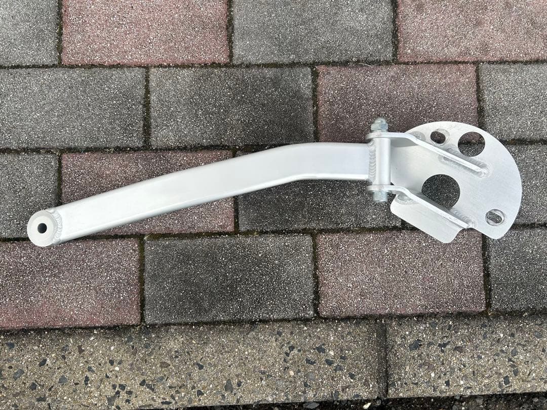 美品 NDロードスター用 マツダスピード タワーバー フロント用