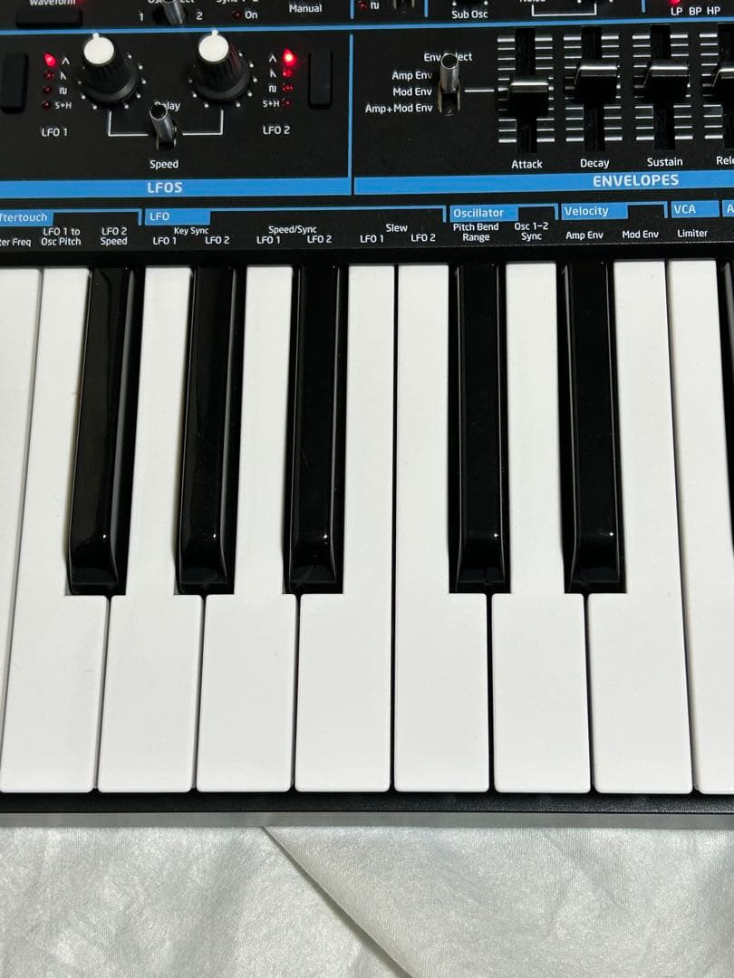 Novation BassStation Ⅱ ベースステーション2シンセサイザー