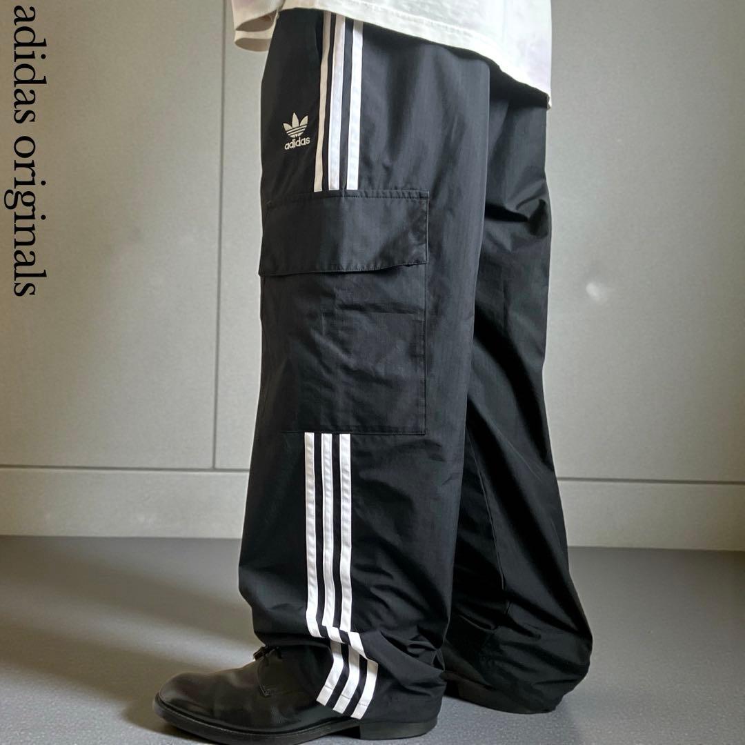 美品 adidas originals バギーナイロンカーゴパンツ 極太ブラック