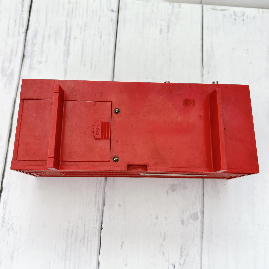 ナショナルパナソニック製のラジオ National Panasonic R-8