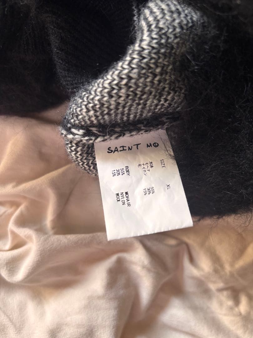 tiji jojo 着用Saintモヘアニット