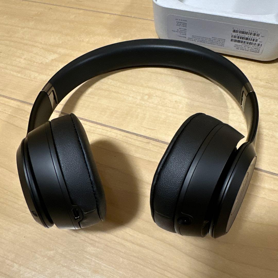 【極美品】Beats by Dr. Dre Beats Solo4